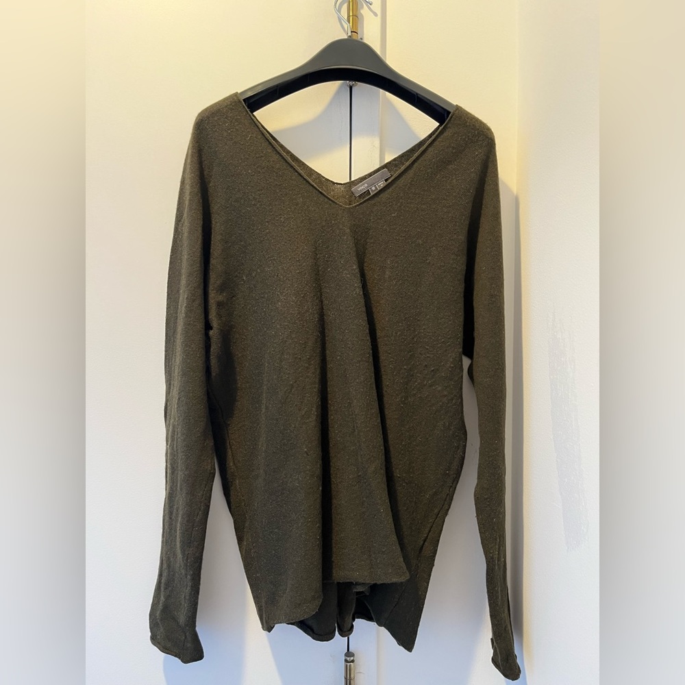 Vince cashmere v-neck sweater